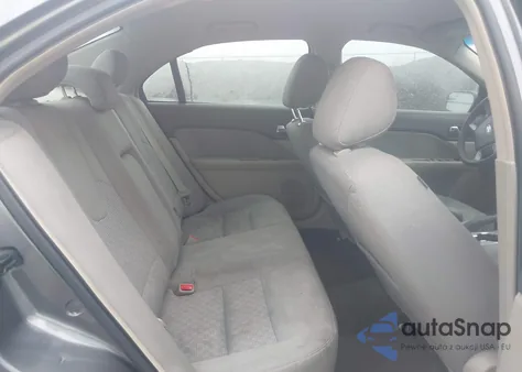 2012 Ford Fusion Se z USA, uszkodzony, nr VIN 3FAHP0HA9CR154230